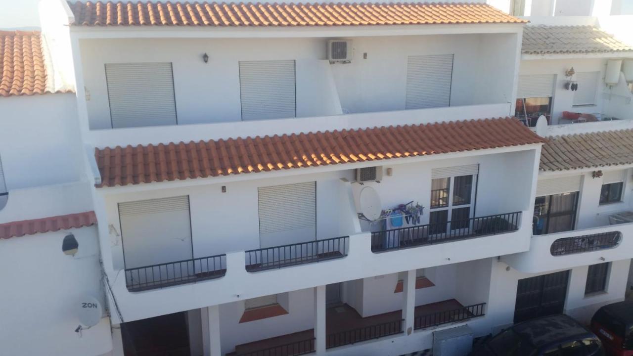 Studio Apartment With Sea View & Fibre Internet Albufeira Kültér fotó